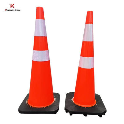 quality پی وی سی هشدار ایمنی جاده مخروط های ترافیک مخروط های ایمنی بازتاب دهنده پایه سیاه 36 اینچ factory