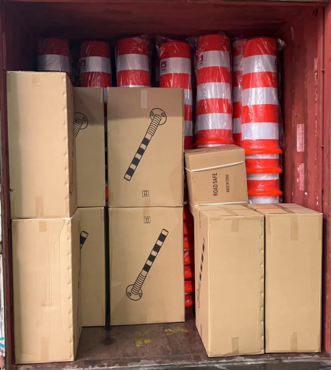 هشدار ایمنی جاده ای 75 سانتی متر در فضای باز هشدار ترافیک پلاستیکی PU دوامدار 21