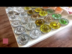 گل میخ شیشه ای