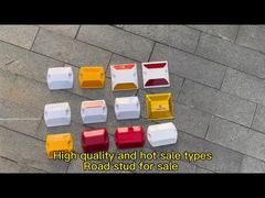 گل میخ جاده پلاستیکی انواع مختلف 1